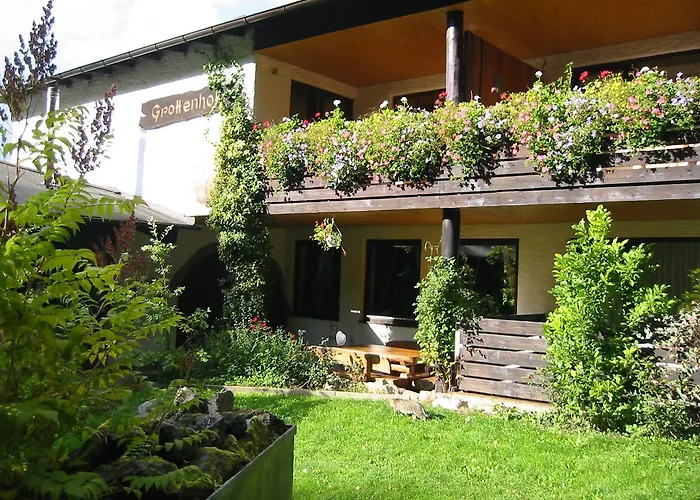 Gasthof Grottenhof Ξενοδοχείο Neuhaus an der Pegnitz